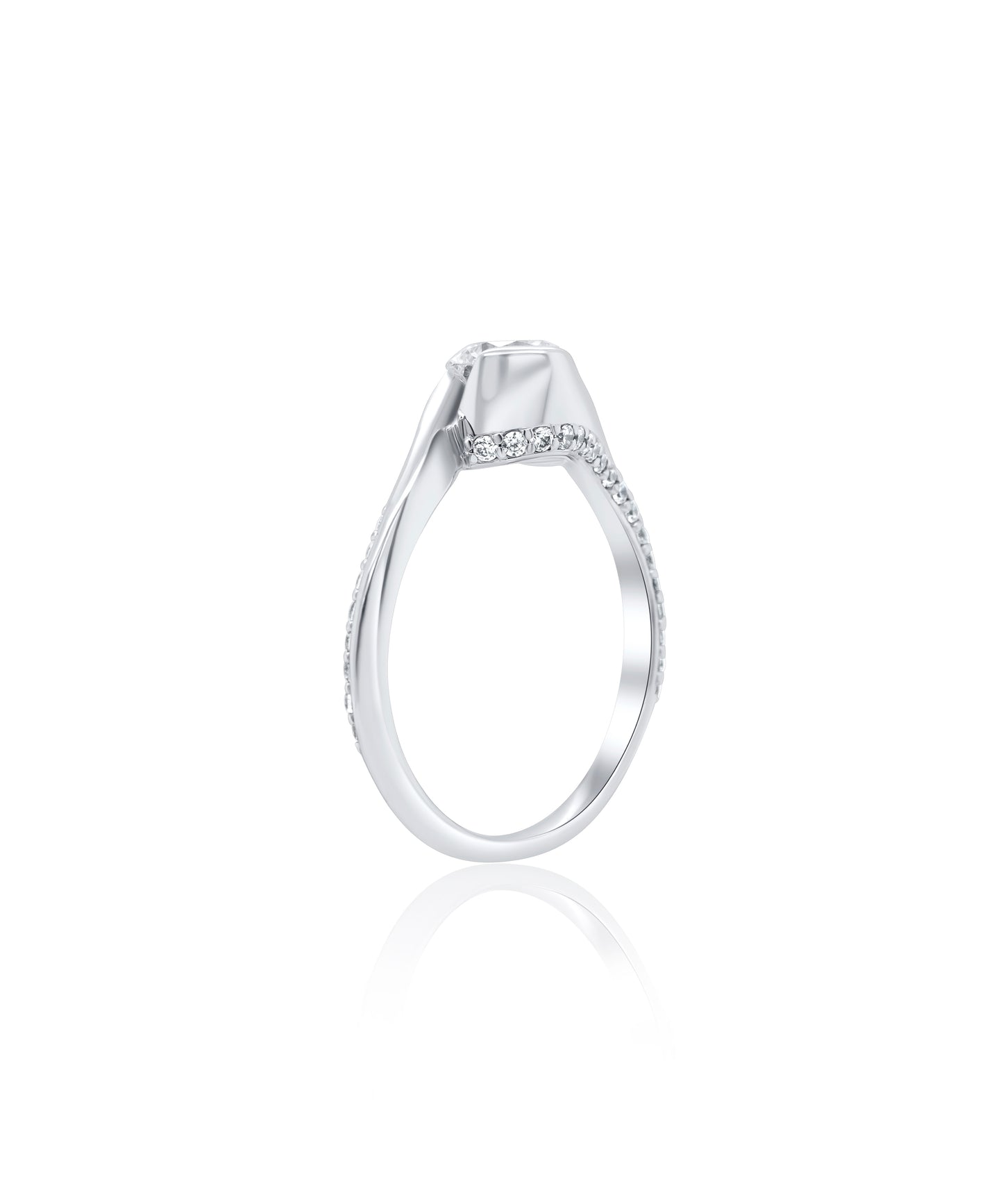 Platinum Diamond Swoop Ring