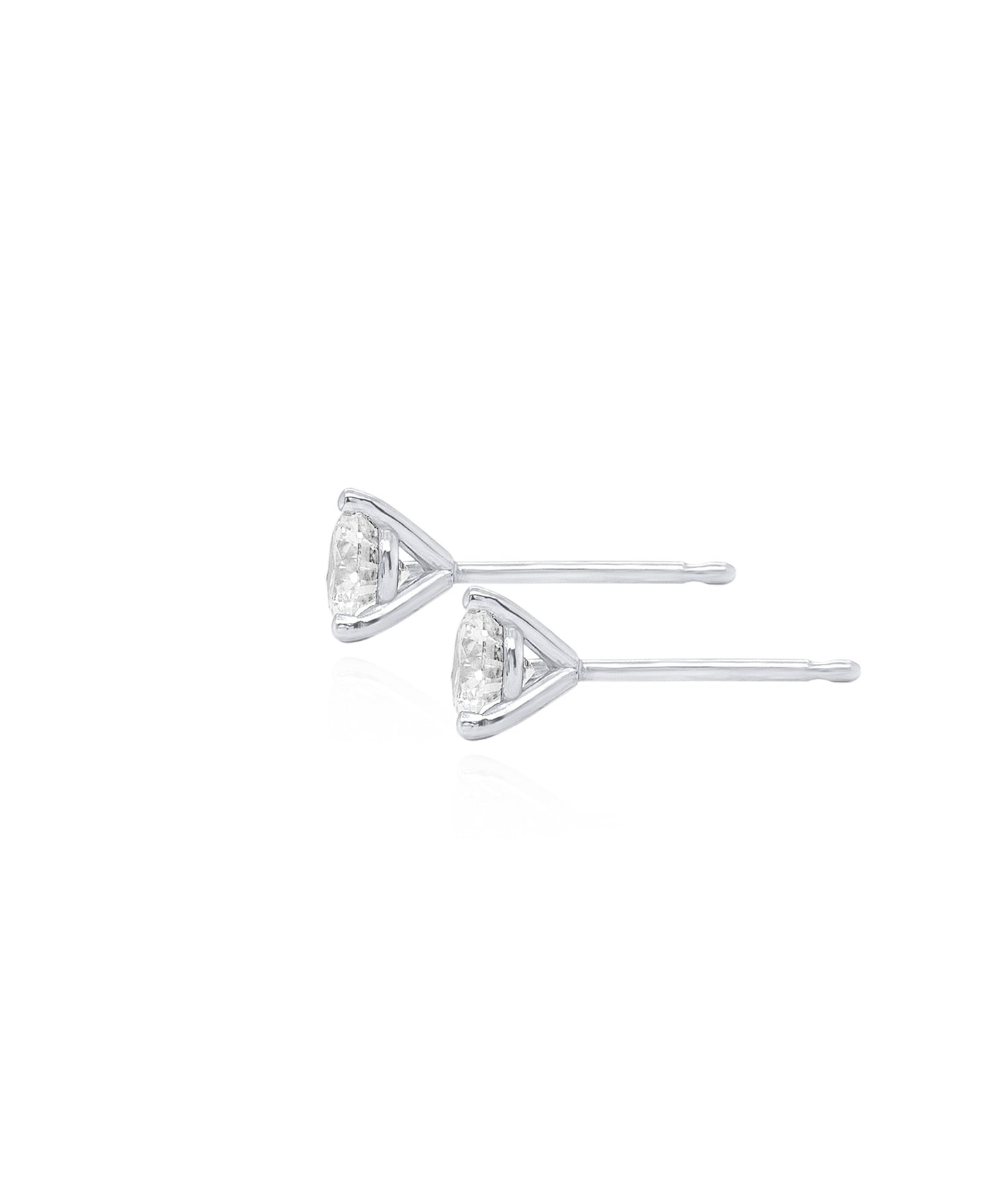 .90ctw Diamond Studs