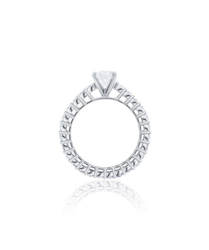 Round Brilliant Cut with Luminous Diamond Band