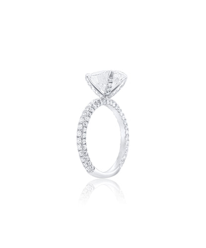 Oval Cut with Pave Diamond Band