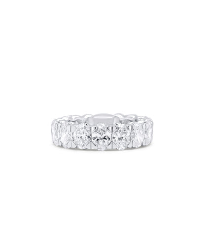 Oval Luxe Eternity Band