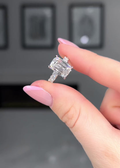 Criss Cross Cut with Diamond Pave Band